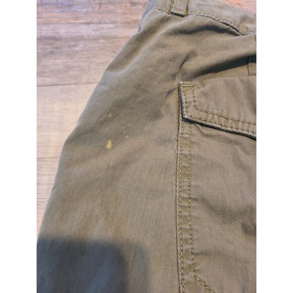 Dockers size 12 womens cuffed shorts - Picture 3 of 9